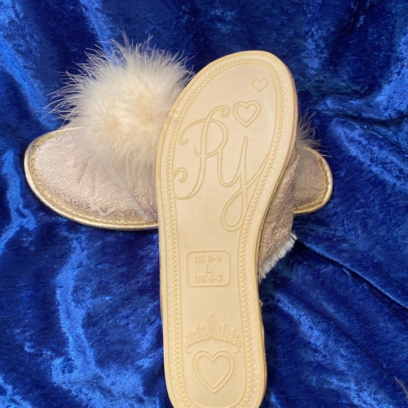 Slippers, ladies - Picture 4 of 7